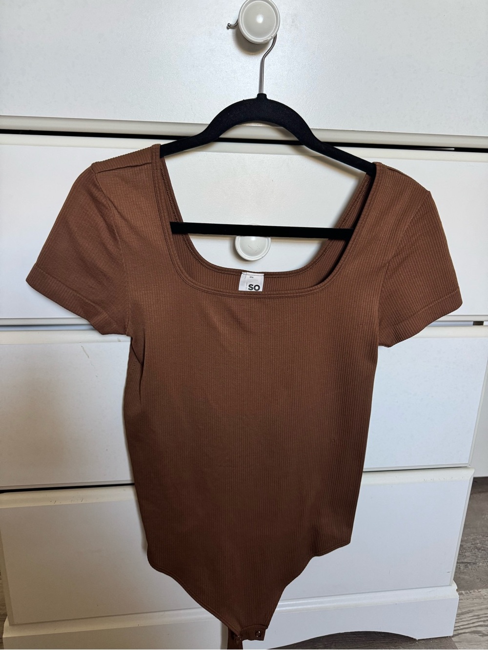 SO Ribbed Scoop Neck Brown Bodysuit
